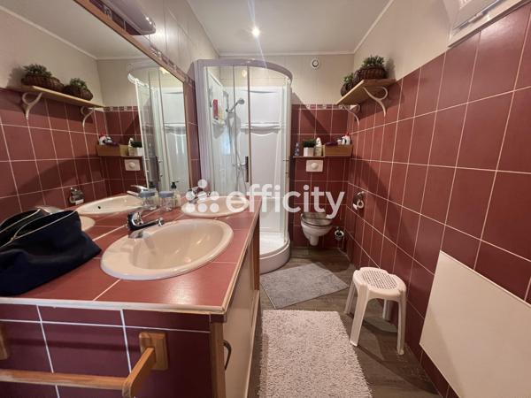 Maison 10 pièces - 306 m² Exclusivité efficity