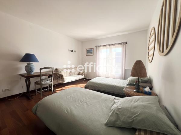 Maison 10 pièces - 306 m² Exclusivité efficity