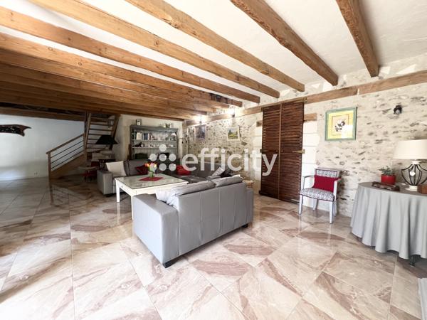 Maison 10 pièces - 306 m² Exclusivité efficity