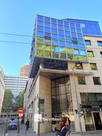 A louer - L'ANGLE D'OR - Bureaux avec climatisation - Lyon 3ème