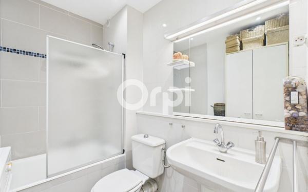 Appartement à vendre    2 pièces • 35,51 m2 Mandelieu-la-Napoule