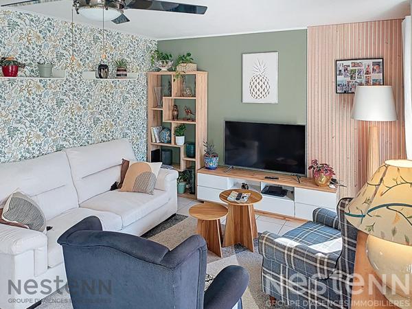 Maison à vendre dans un lotissement de Saujon, 82m², 3 chambres, garage, terrain de 677m²