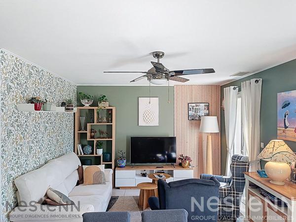 Maison à vendre dans un lotissement de Saujon, 82m², 3 chambres, garage, terrain de 677m²