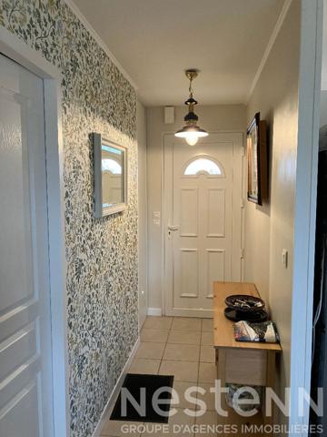 Maison à vendre dans un lotissement de Saujon, 82m², 3 chambres, garage, terrain de 677m²