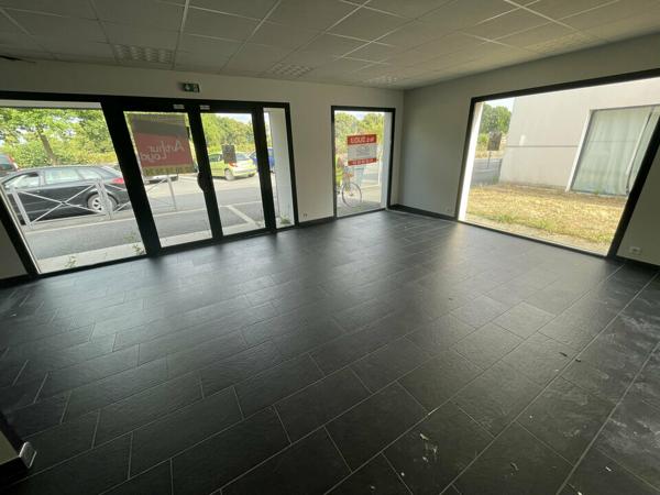 Local d'activites 99 m² à louer CASSON (réf : 44.019028)