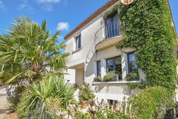 Maison rénovée de 4 chambres avec chatterie professionnelle