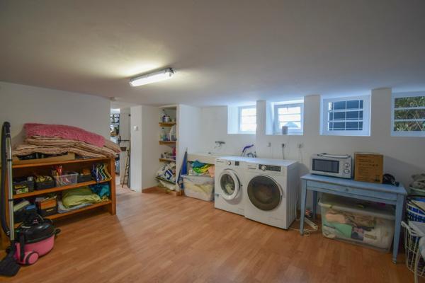 Maison rénovée de 4 chambres avec chatterie professionnelle