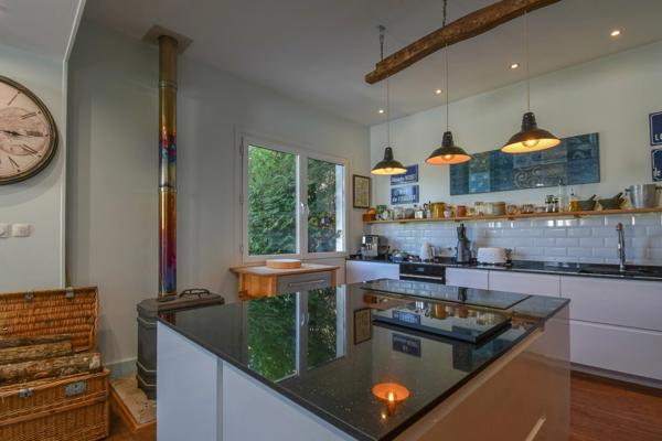 Maison rénovée de 4 chambres avec chatterie professionnelle