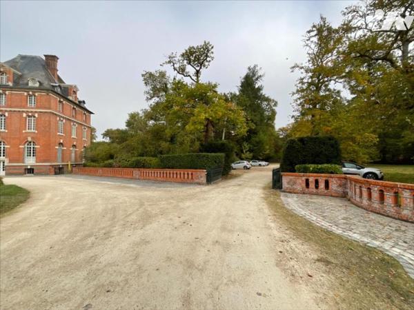 Studio 33 m² - Château de Rivaulde à SALBRIS