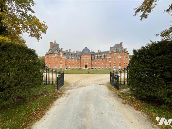 Studio 33 m² - Château de Rivaulde à SALBRIS