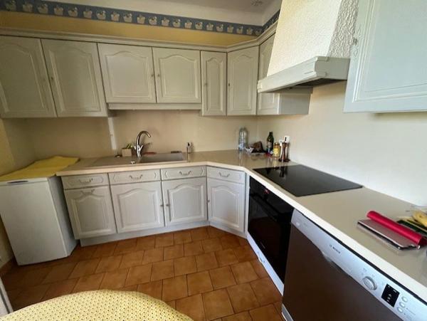 Gargas (84400) Villa avec vue dominante et vaste dépendance de 112 m² !