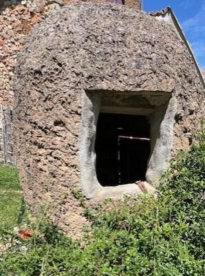 Gargas (84400) Villa avec vue dominante et vaste dépendance de 112 m² !