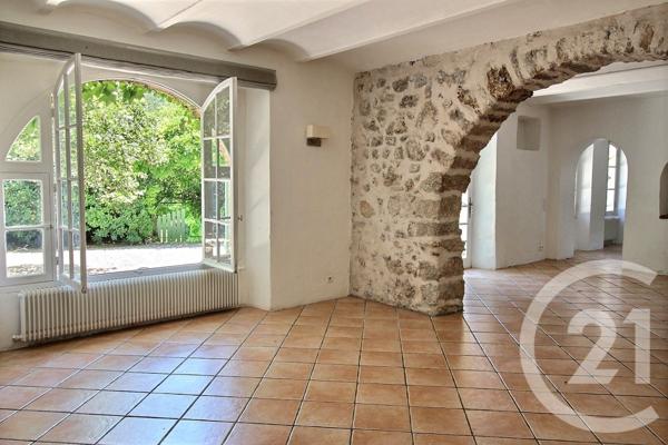 Maison à vendre  11 pièces - 302 m2 VALBONNE - 06