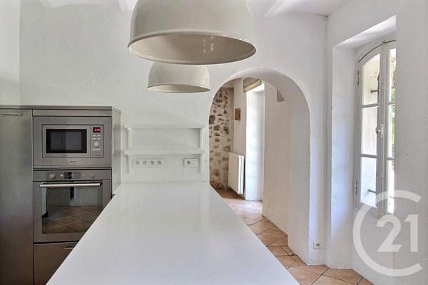 Maison à vendre  11 pièces - 302 m2 VALBONNE - 06