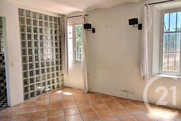 Maison à vendre  11 pièces - 302 m2 VALBONNE - 06