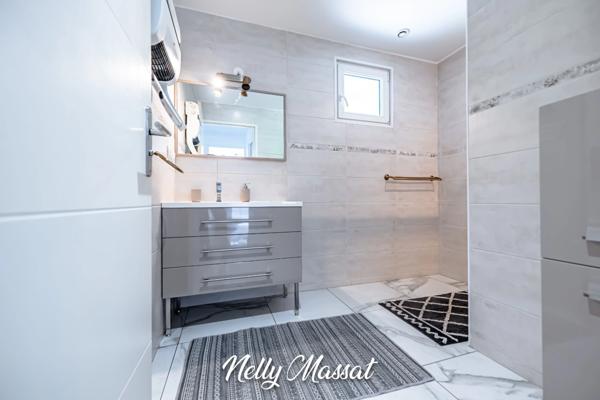 Maison à vendre 5 pièces CHAMBERY (73)- 4 chambres - 129 M2- terrain 679 M2