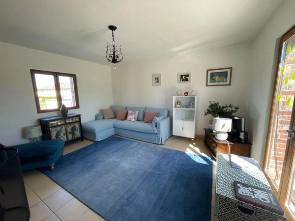Maison de charme de 97 m2 habitable avec jardin plat de 1226 m2