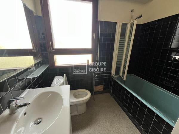 Appartement T5 à vendre Rennes Fougères - 115 m² (réf : AH26015G)