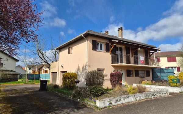 Maison à vendre    5 pièces •  Bertrange