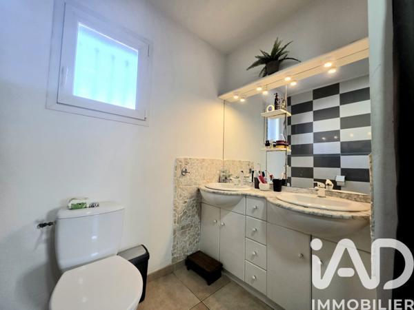 Maison à vendre 4 pièces 124 m² Bernis