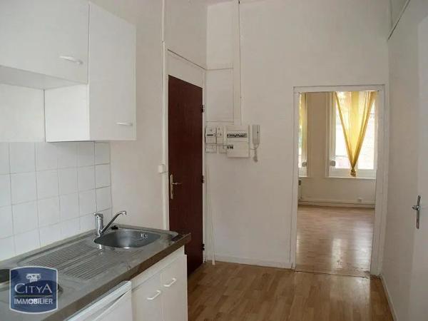 Appartement à louer 1 pièce 28.42m² Lille (59000)
