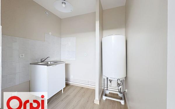 Appartement à vendre    2 pièces • 30,72 m2 Châtillon