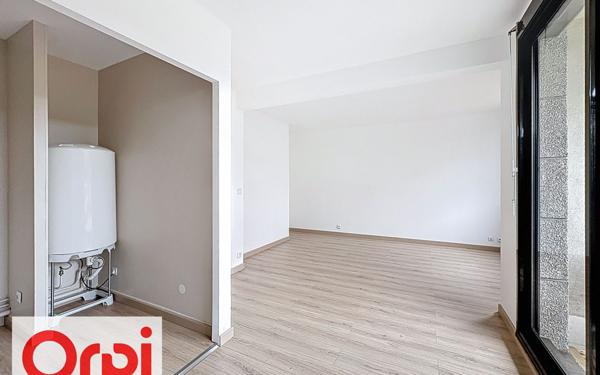 Appartement à vendre    2 pièces • 30,72 m2 Châtillon