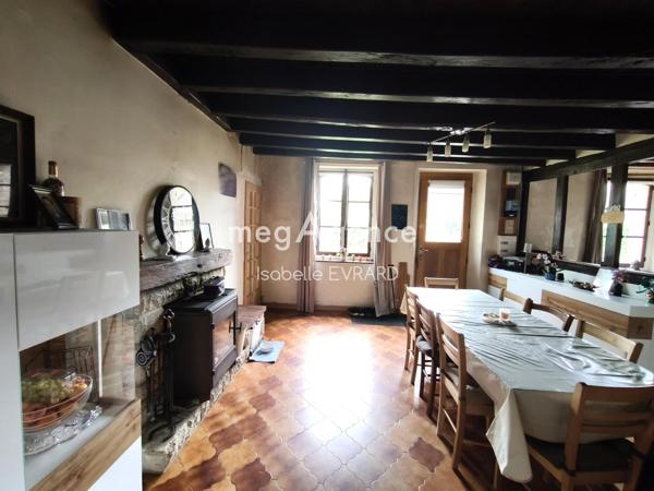 Maison à LOUAN VILLEGRUIS FONTAINE, 77560 - 5 pièces 82m²