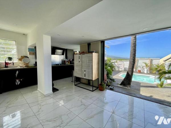 SALINE LES BAINS VILLA T4 PISCINE PROCHE LAGON