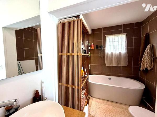 SALINE LES BAINS VILLA T4 PISCINE PROCHE LAGON