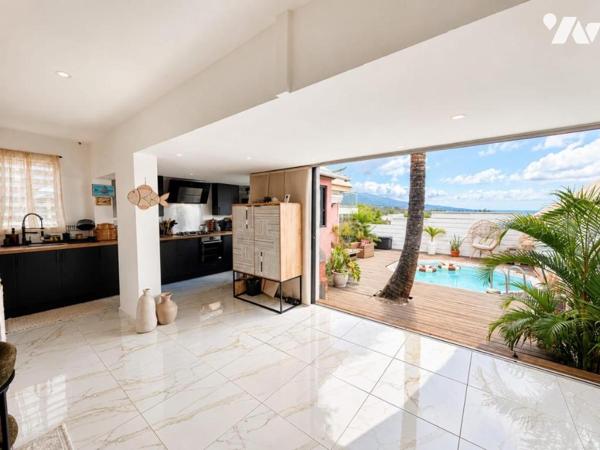 SALINE LES BAINS VILLA T4 PISCINE PROCHE LAGON
