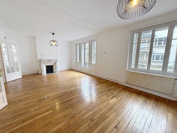Appartement ancien à vendre 5 pièces REIMS (51)