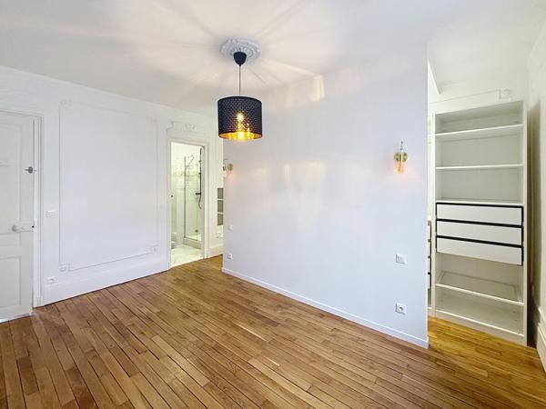 Appartement ancien à vendre 5 pièces REIMS (51)