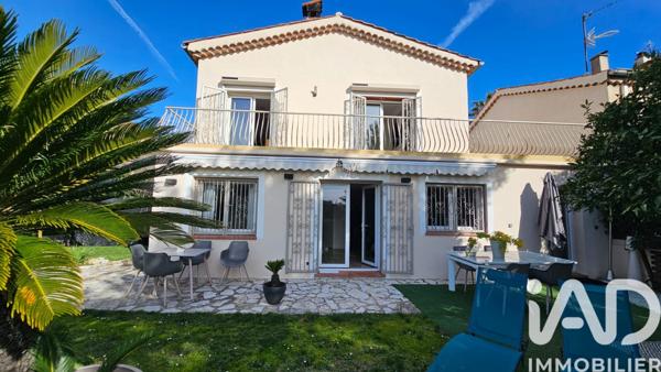 Maison à vendre 7 pièces 137 m² Vence