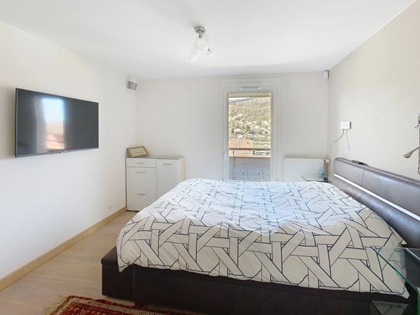 Appartement à vendre 5 pièces Attique à VETRAZ MONTHOUX (74)