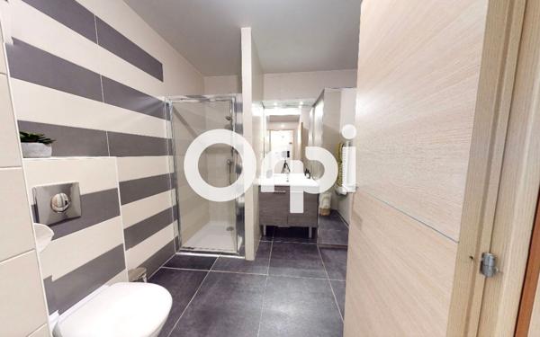 Appartement à vendre    1 pièce • 33,13 m2 Carqueiranne