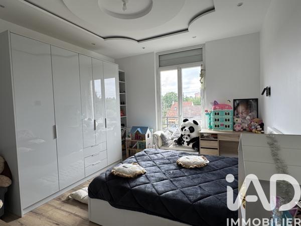 Maison à vendre 8 pièces 212 m² Compiègne