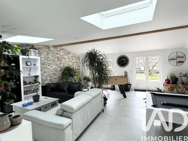 Maison à vendre 8 pièces 212 m² Compiègne