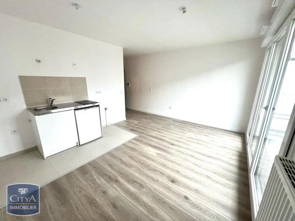 Appartement à louer 1 pièce 24.44m² Gagny (93220)