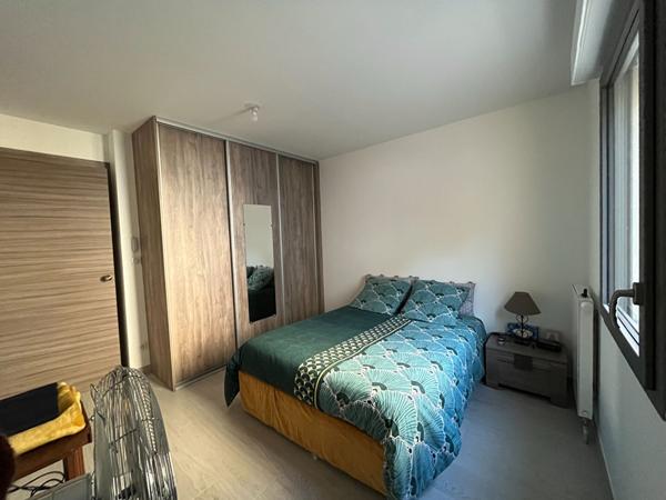 TOURS STE RADEGONDE, APPARTEMENT TYPE 3 + JARDIN+ GARAGE DOUBLE