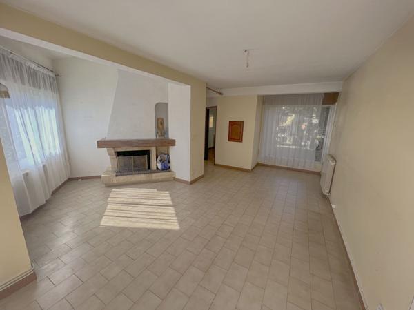 Cournonterral (34660) COURNONTERRAL (34) Villa T5 et Appartement T3