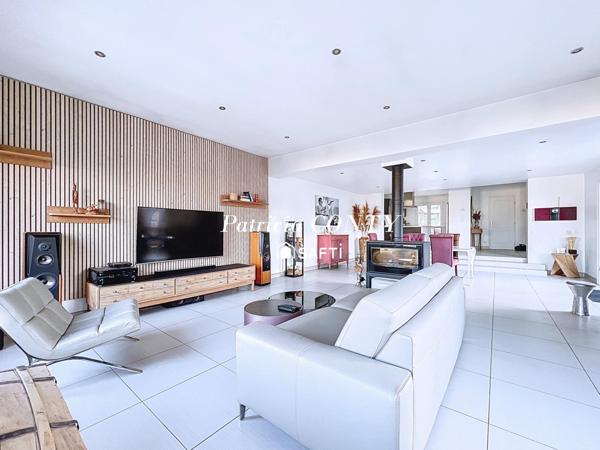 Maison d’architecte, vue exceptionnelle sur Paris