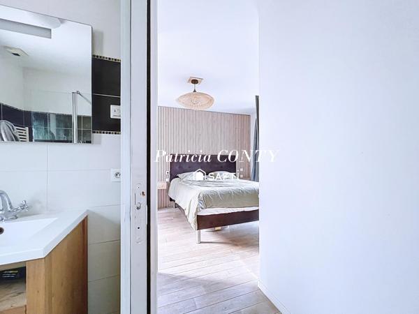 Maison d’architecte, vue exceptionnelle sur Paris