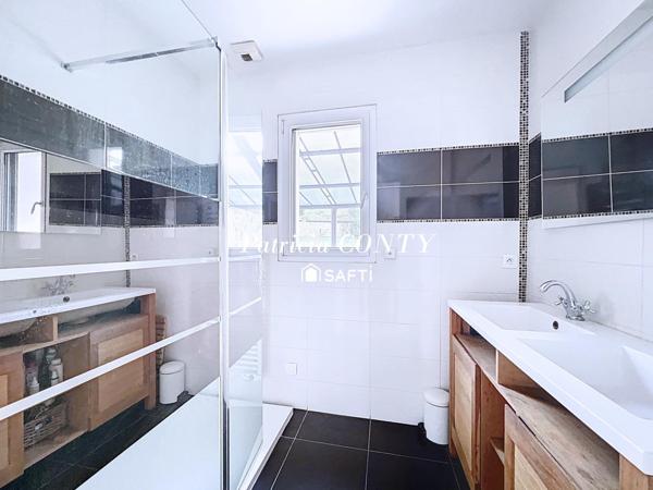 Maison d’architecte, vue exceptionnelle sur Paris