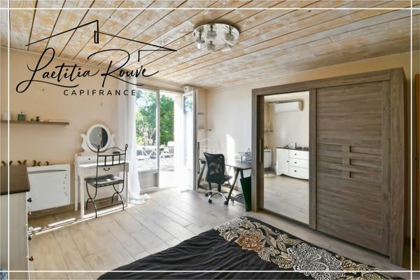 Demeure d’exception en pierre,370 m², Piscine, Pool house, Dépendances, Parc 3 ha avec lac À 25 min d’Agen