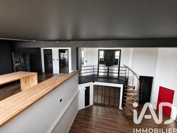 Location appartement 3 pièces 115 m² Charleville-Mézières