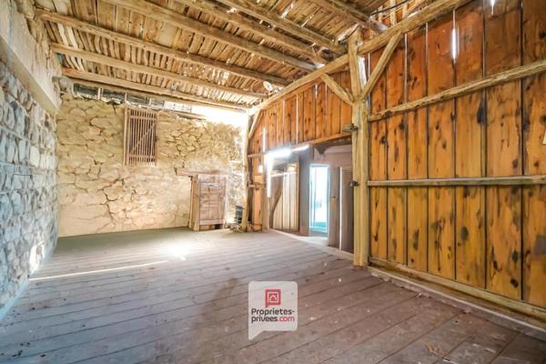 Plateau des Petites Roches (38660) - Maison  - 3 chambres + grange +garage