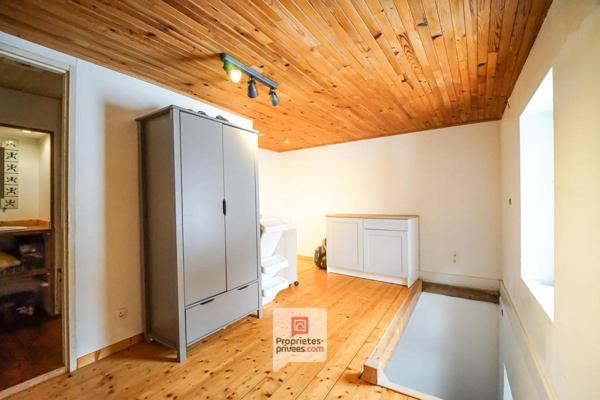 Plateau des Petites Roches (38660) - Maison  - 3 chambres + grange +garage