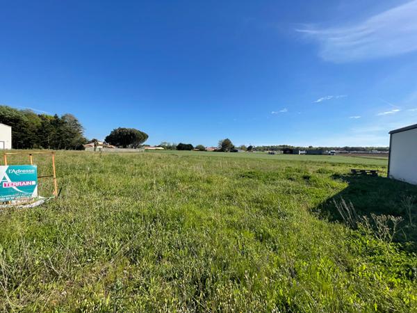 Terrain Longeville Sur Mer 504 m2