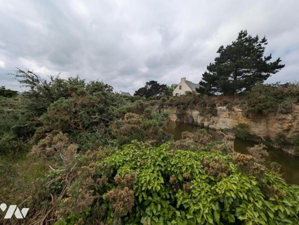 Parcelle de terrain - constructible - Vue mer